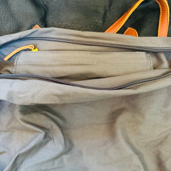 Navy Tote Shoulder Bag Purchased in Italy - Picture 7 of 10